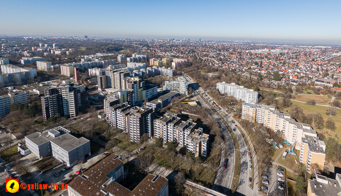 15.02.2023 - Marx-Zentrum und Karl-Marx-Ring mit Umgebung in Neuperlach